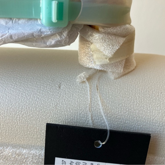 Kate Spade Katy Textured Leather Bamboo Medium Top-handle Bag - Picture 10 of 10